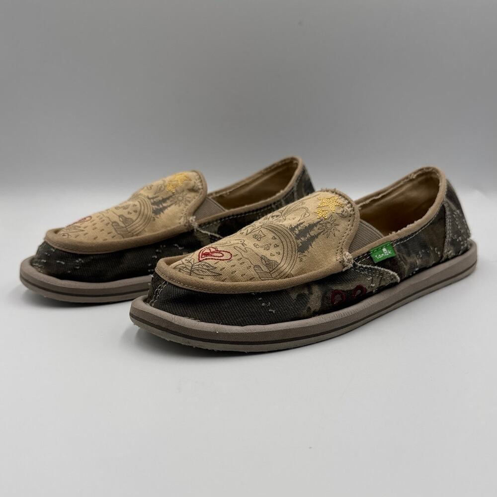 Sanuk Spooky & Cute Y2K Scribble Sidewalk Surfer Size 8 Canvas Tattoo Art Camo